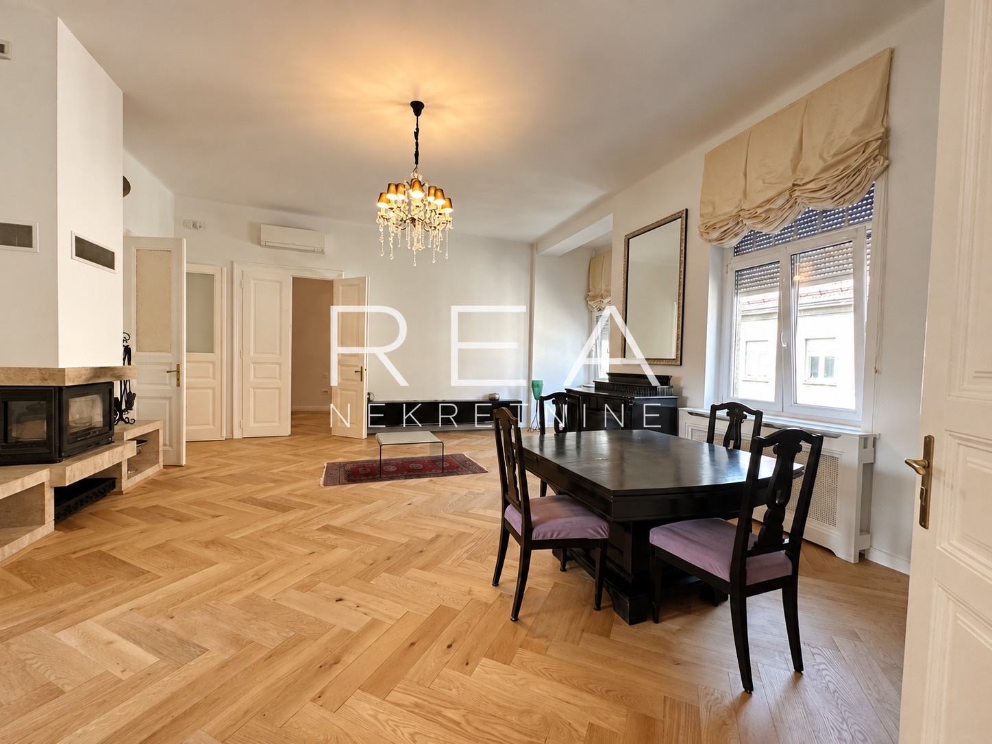 PALMOTIĆEVA, 132 m², GARAŽNO PARKIRNO MJESTO
